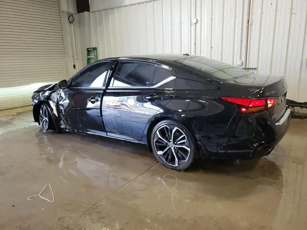 1N4BL4CV5PN411167 2023 NISSAN ALTIMA - Image 2