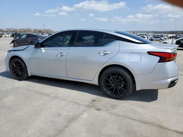 1N4BL4CV5PN421603 2023 NISSAN ALTIMA - Image 2