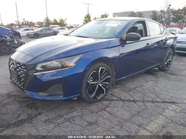 1N4BL4CV5RN305563 2024 NISSAN ALTIMA - Image 2