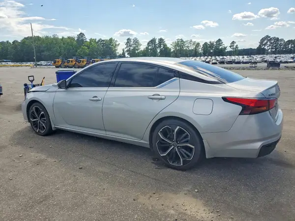 1N4BL4CV5RN317406 2024 NISSAN ALTIMA - Image 2