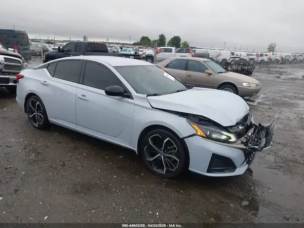 1N4BL4CV5RN342659 2024 NISSAN ALTIMA - Image 1