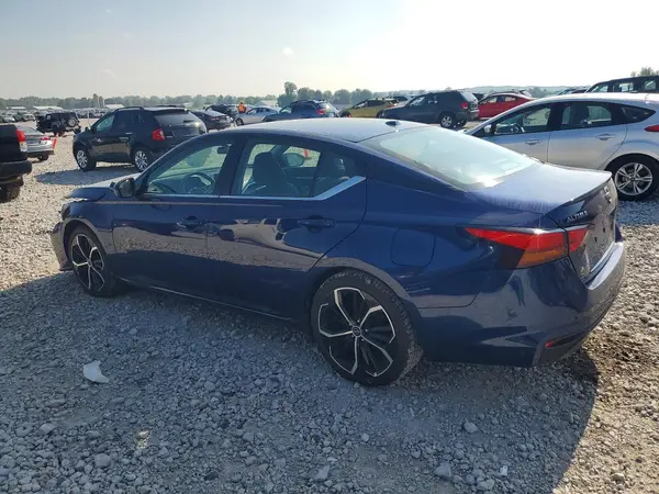 1N4BL4CV5RN383454 2024 NISSAN ALTIMA - Image 2