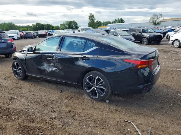 1N4BL4CV5RN387214 2024 NISSAN ALTIMA - Image 2