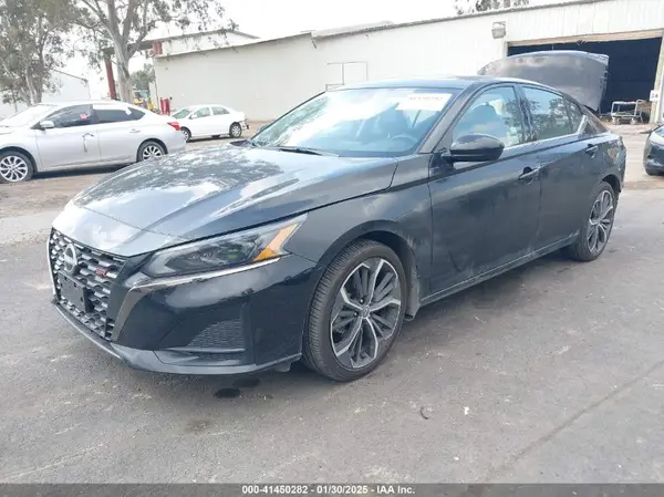 1N4BL4CV5RN423483 2024 NISSAN ALTIMA - Image 2