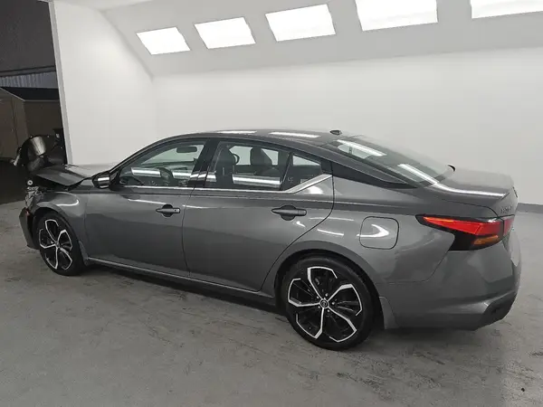 1N4BL4CV5SN304466 2025 NISSAN ALTIMA - Image 2