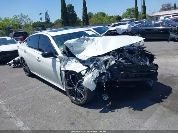 1N4BL4CV5SN339590 2025 NISSAN ALTIMA - Image 1