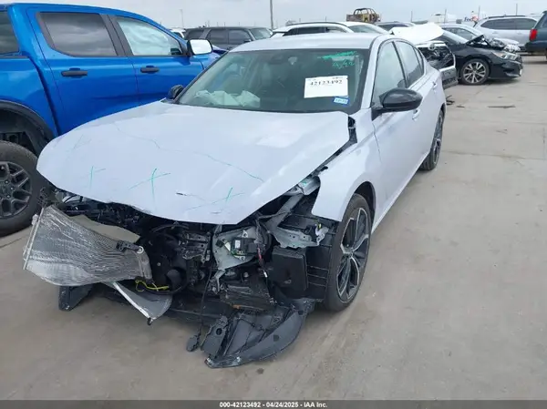 1N4BL4CV5SN360634 2025 NISSAN ALTIMA - Image 2