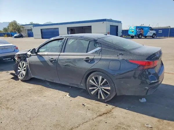 1N4BL4CV6KC108368 2019 NISSAN ALTIMA - Image 2