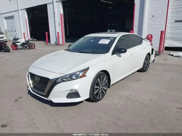 1N4BL4CV6KC120102 2019 NISSAN ALTIMA - Image 2