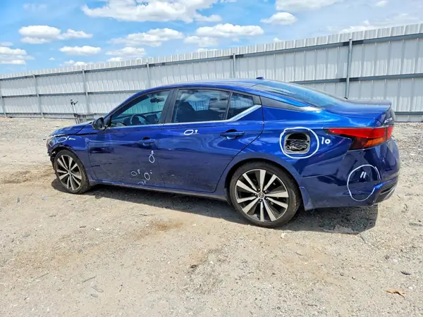 1N4BL4CV6KC123775 2019 NISSAN ALTIMA - Image 2