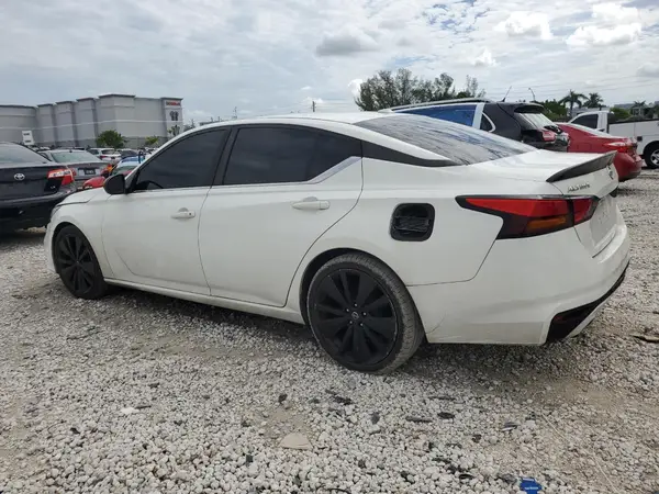 1N4BL4CV6KC130192 2019 NISSAN ALTIMA - Image 2