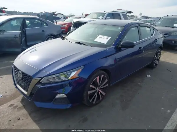 1N4BL4CV6KC131911 2019 NISSAN ALTIMA - Image 2