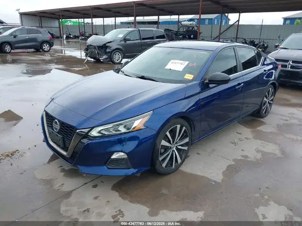 1N4BL4CV6KC136851 2019 NISSAN ALTIMA - Image 2