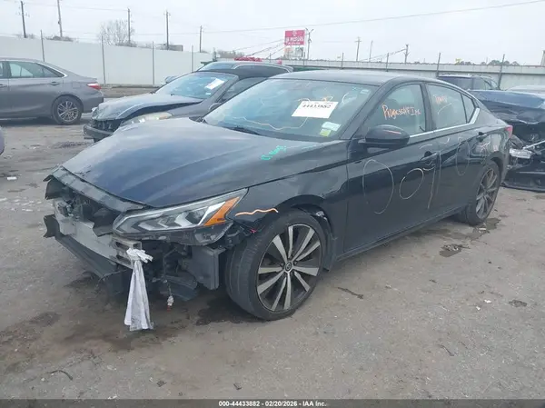 1N4BL4CV6KC137837 2019 NISSAN ALTIMA - Image 2