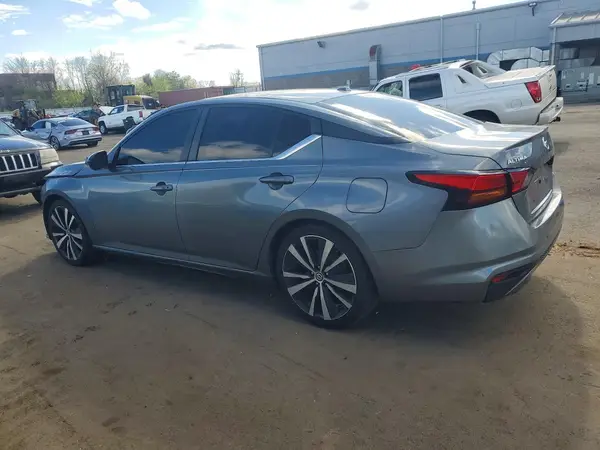 1N4BL4CV6KC141015 2019 NISSAN ALTIMA - Image 2