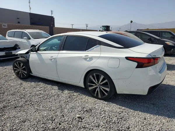 1N4BL4CV6KC152872 2019 NISSAN ALTIMA - Image 2