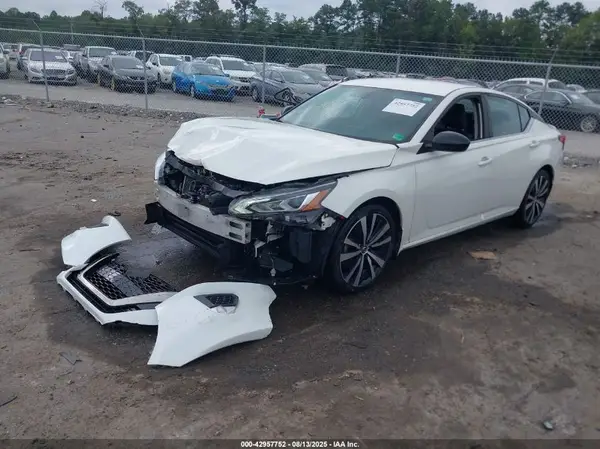 1N4BL4CV6KC153729 2019 NISSAN ALTIMA - Image 2