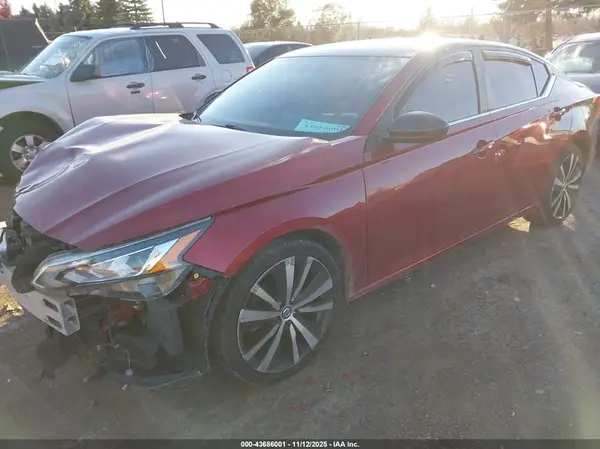 1N4BL4CV6KC166772 2019 NISSAN ALTIMA - Image 2