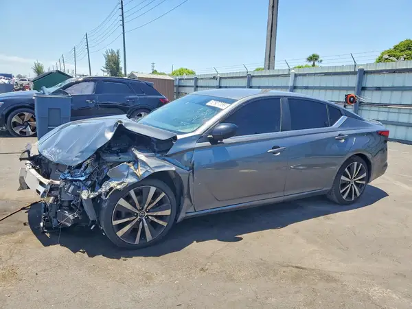 1N4BL4CV6KC169963 2019 NISSAN ALTIMA - Image 1