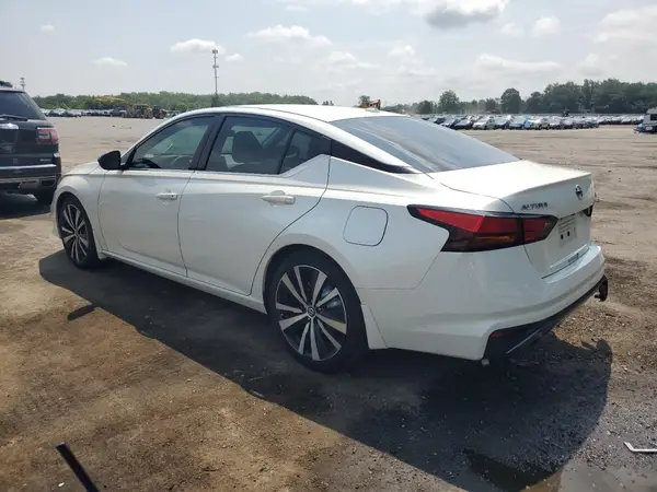 1N4BL4CV6KC172832 2019 NISSAN ALTIMA - Image 2