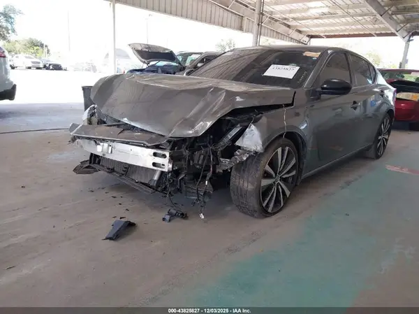 1N4BL4CV6KC175827 2019 NISSAN ALTIMA - Image 2