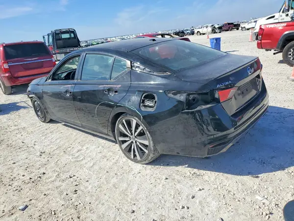 1N4BL4CV6KC176024 2019 NISSAN ALTIMA - Image 2