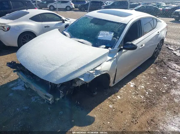 1N4BL4CV6KC186861 2019 NISSAN ALTIMA - Image 2