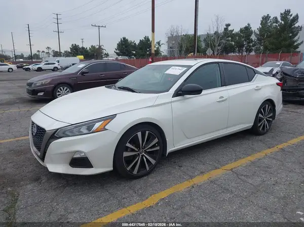 1N4BL4CV6KC191820 2019 NISSAN ALTIMA - Image 2
