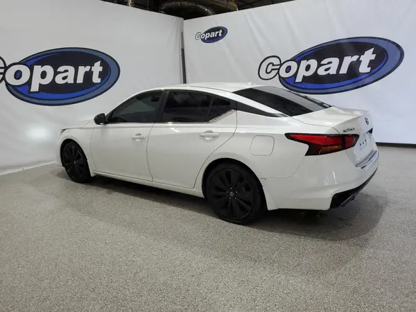1N4BL4CV6KC218286 2019 NISSAN ALTIMA - Image 2