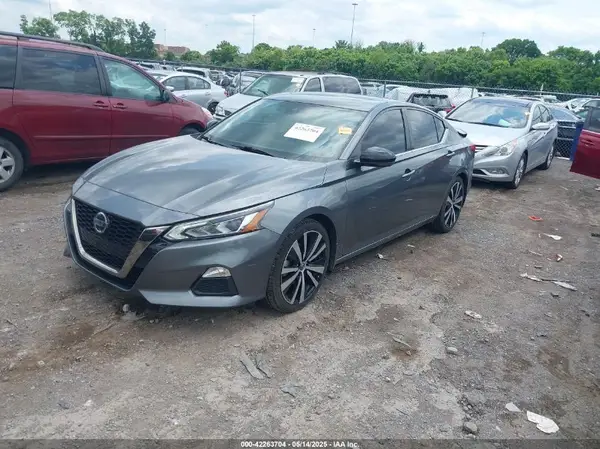 1N4BL4CV6LC112163 2020 NISSAN ALTIMA - Image 2