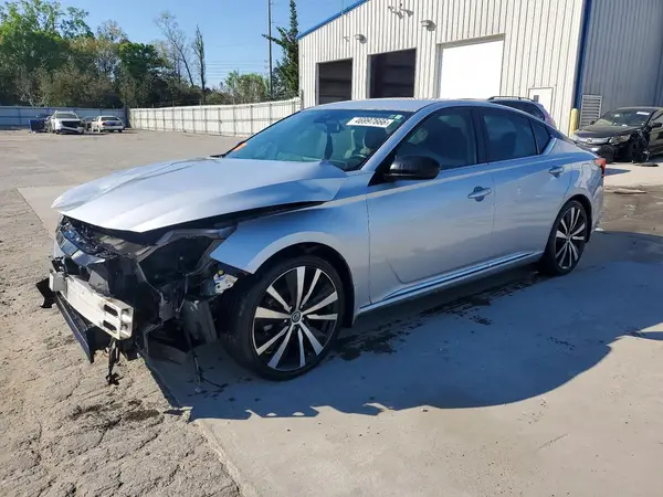 1N4BL4CV6LC122031 2020 NISSAN ALTIMA - Image 1