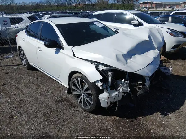 1N4BL4CV6LC128699 2020 NISSAN ALTIMA - Image 1