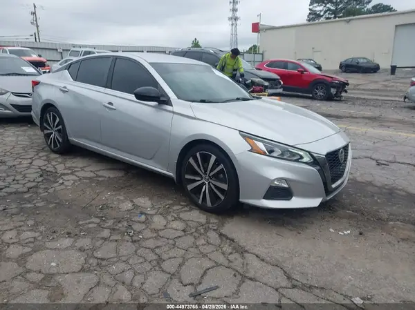 1N4BL4CV6LC166112 2020 NISSAN ALTIMA - Image 1