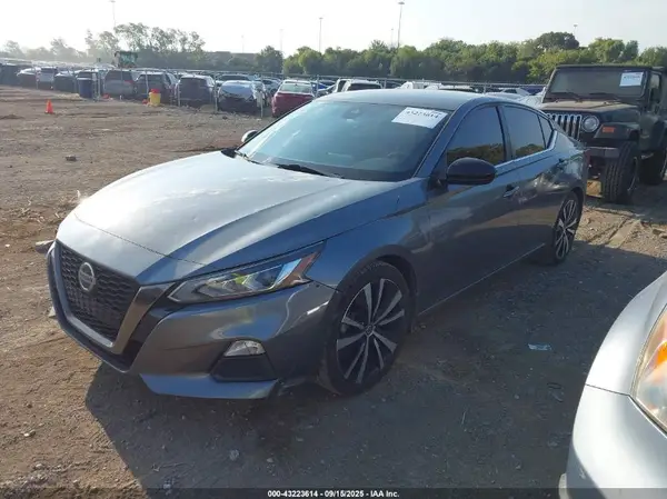 1N4BL4CV6LC169155 2020 NISSAN ALTIMA - Image 2