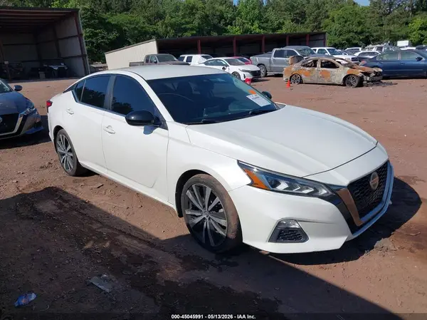 1N4BL4CV6LC179085 2020 NISSAN ALTIMA - Image 1