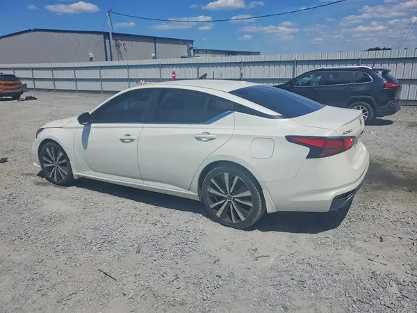 1N4BL4CV6LC212943 2020 NISSAN ALTIMA - Image 2
