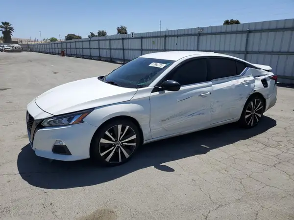 1N4BL4CV6LC221755 2020 NISSAN ALTIMA - Image 1