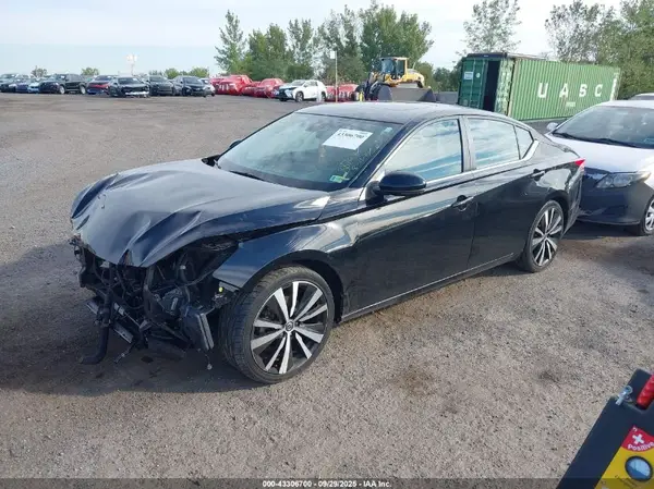1N4BL4CV6LC250592 2020 NISSAN ALTIMA - Image 2