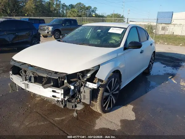 1N4BL4CV6LC261124 2020 NISSAN ALTIMA - Image 2
