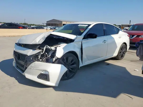 1N4BL4CV6LC264296 2020 NISSAN ALTIMA - Image 1
