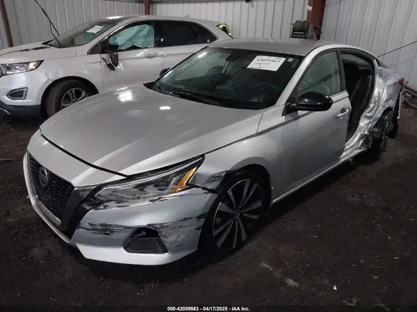 1N4BL4CV6LC280689 2020 NISSAN ALTIMA - Image 2