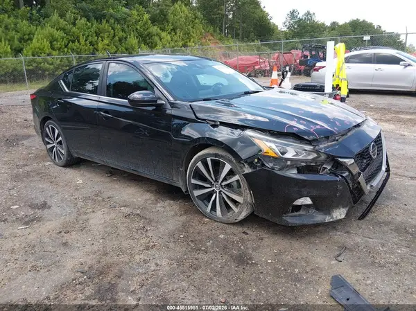 1N4BL4CV6LN304476 2020 NISSAN ALTIMA - Image 1