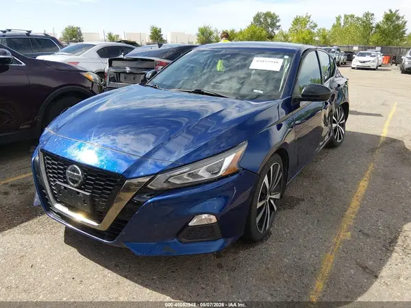 1N4BL4CV6LN317700 2020 NISSAN ALTIMA - Image 2