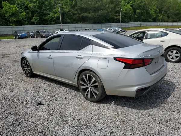 1N4BL4CV6MN327001 2021 NISSAN ALTIMA - Image 2