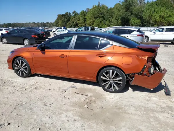 1N4BL4CV6MN329072 2021 NISSAN ALTIMA - Image 2