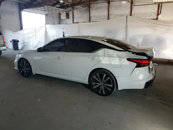 1N4BL4CV6MN357289 2021 NISSAN ALTIMA - Image 2
