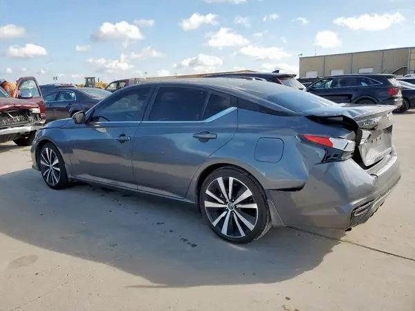 1N4BL4CV6MN359527 2021 NISSAN ALTIMA - Image 2