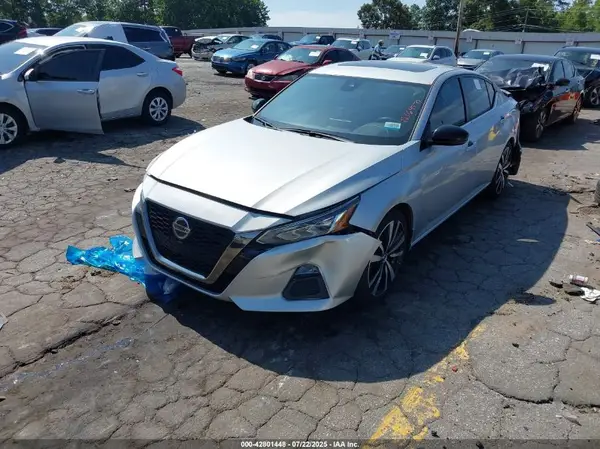 1N4BL4CV6MN364579 2021 NISSAN ALTIMA - Image 2