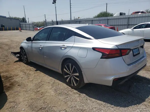 1N4BL4CV6MN379549 2021 NISSAN ALTIMA - Image 2