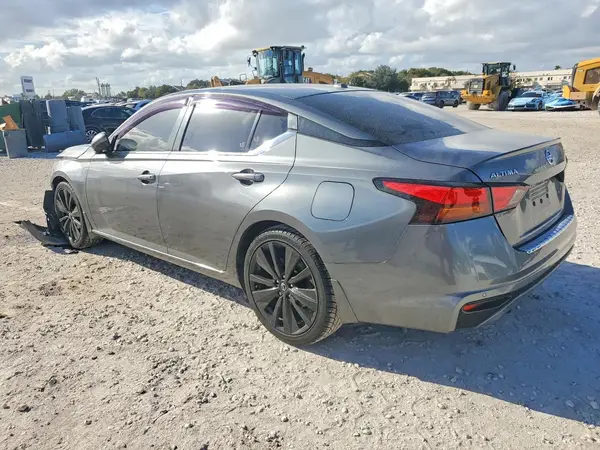 1N4BL4CV6MN380359 2021 NISSAN ALTIMA - Image 2